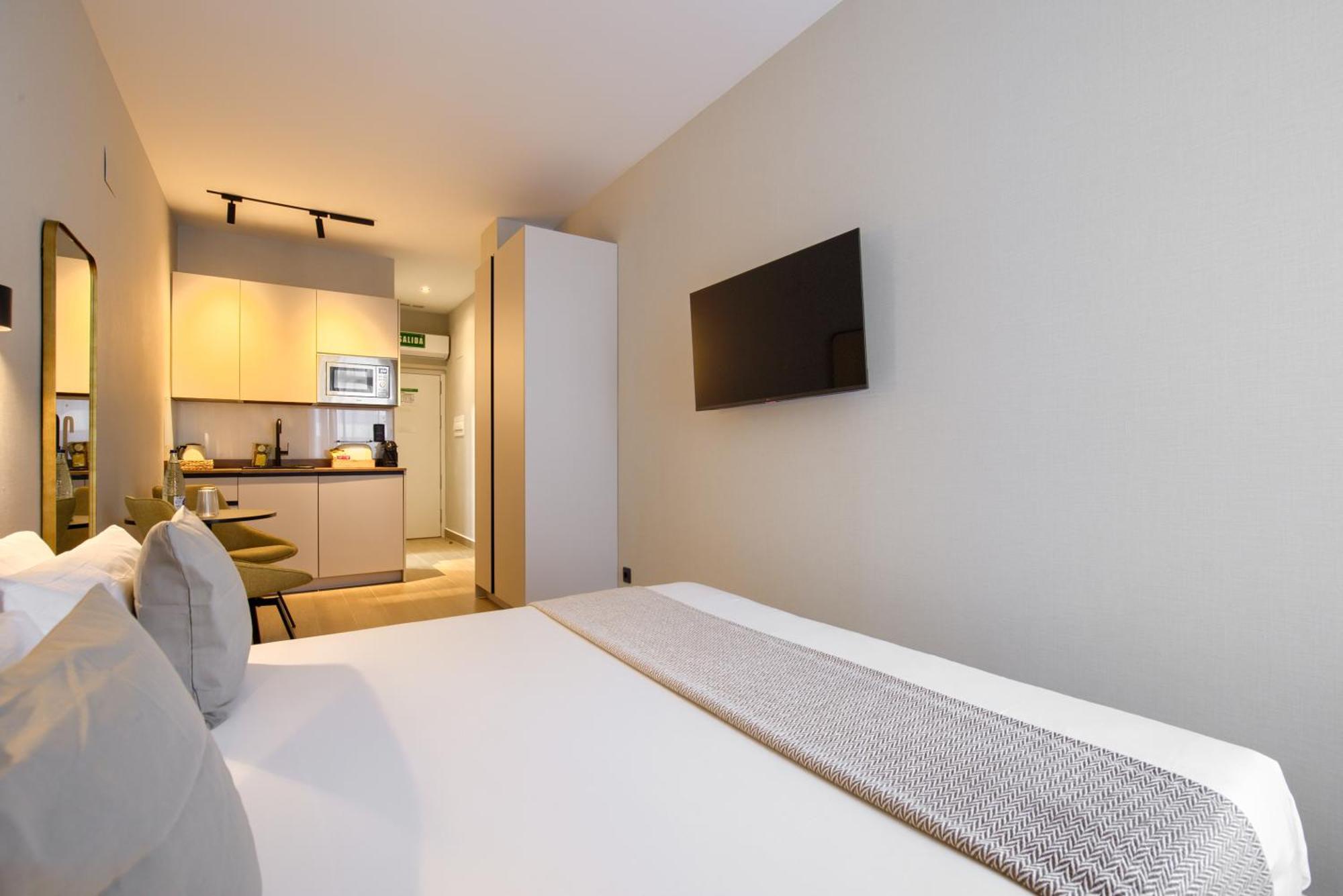 Dobo Madrid Murillo Chambre photo
