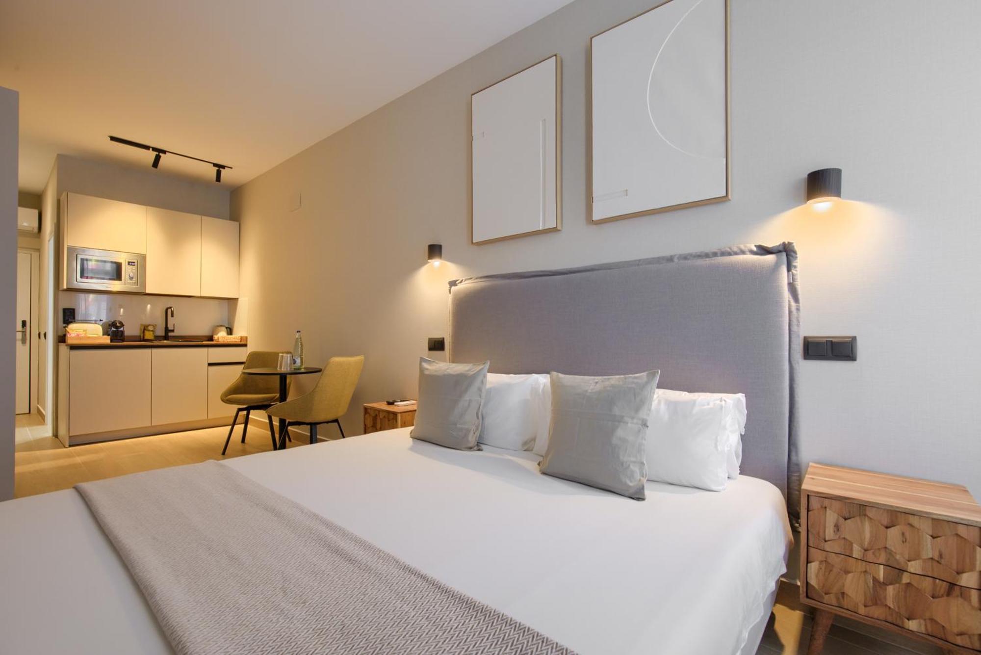 Dobo Madrid Murillo Chambre photo