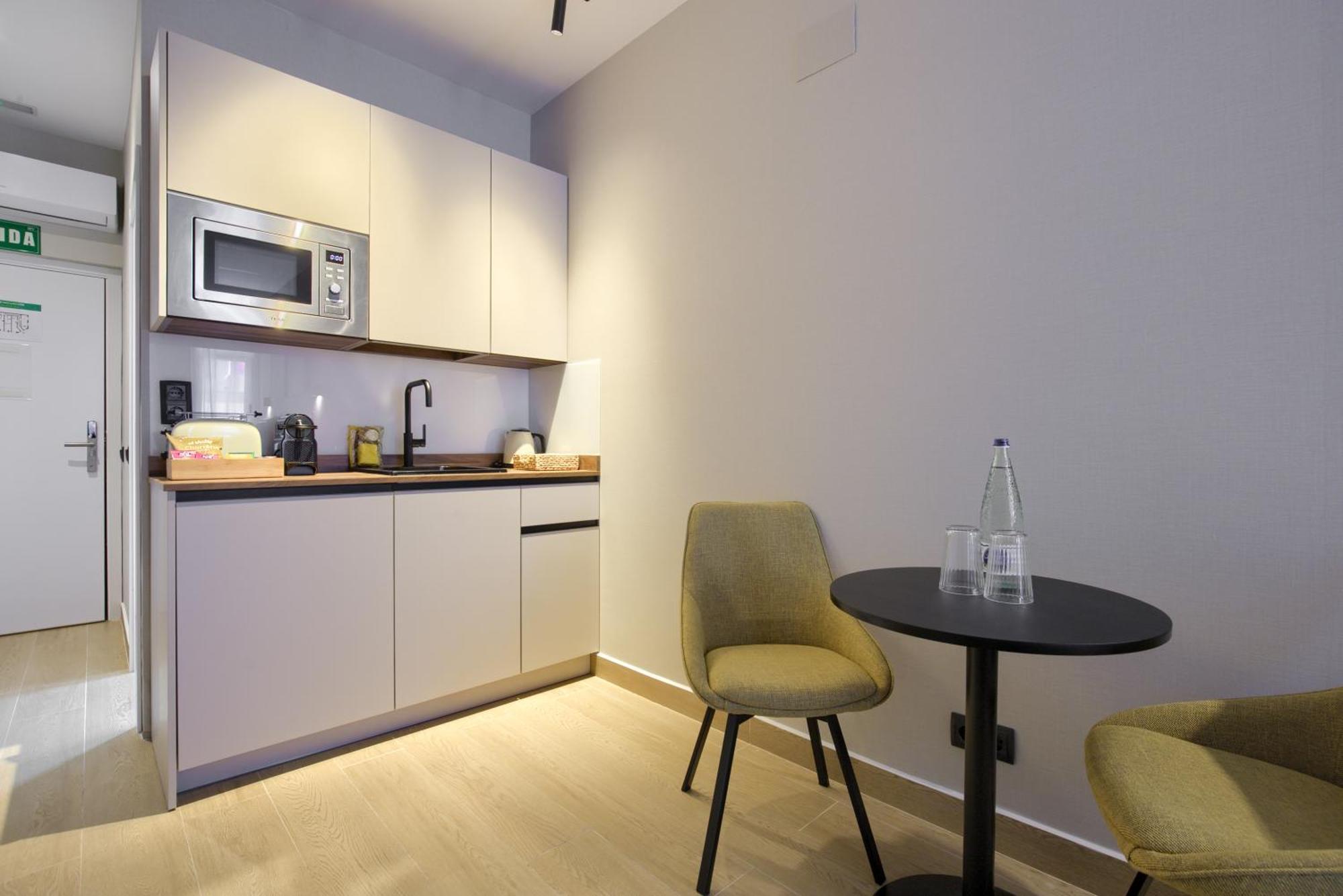 Dobo Madrid Murillo Extérieur photo