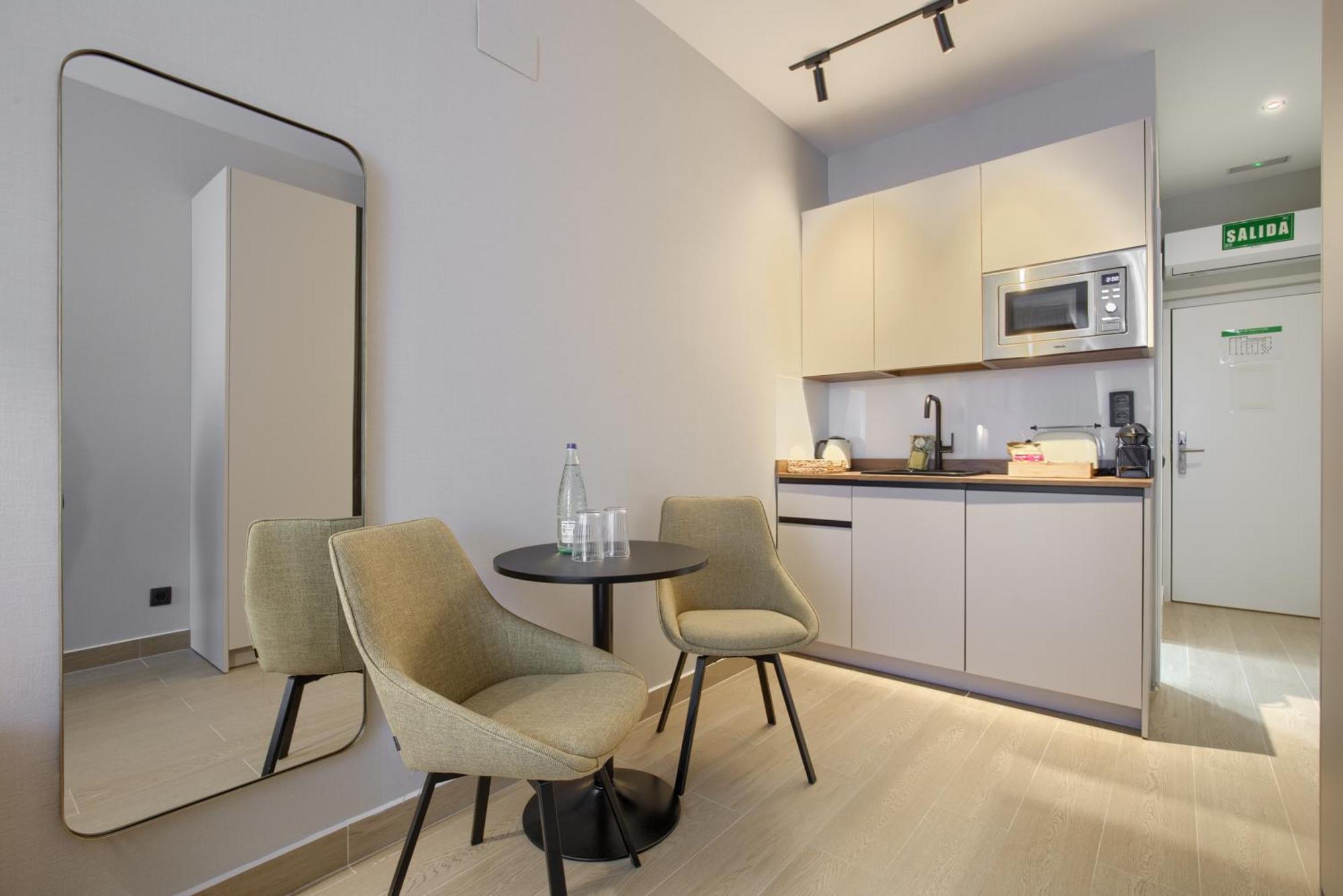 Dobo Madrid Murillo Extérieur photo